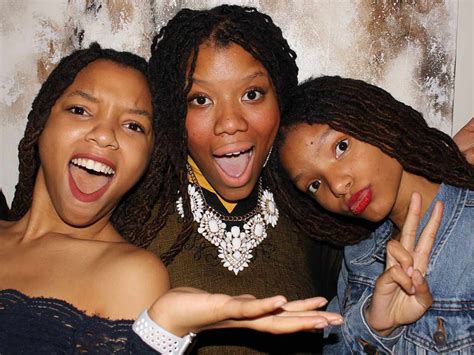 chloe and halle age|chloe bailey older sister.